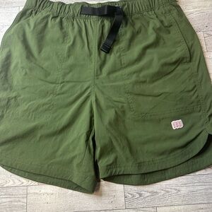Topo outdoor Olive Green Men's Shorts size Medium